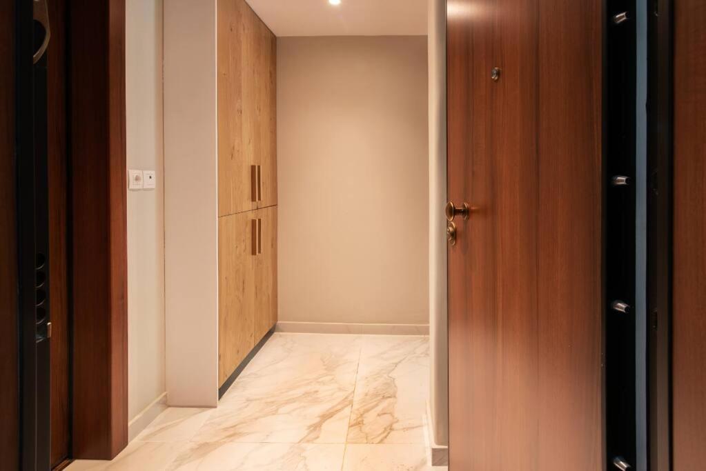 Pame Rentals - Walk Distance To Acropolis With A Charming Design Афіни Екстер'єр фото